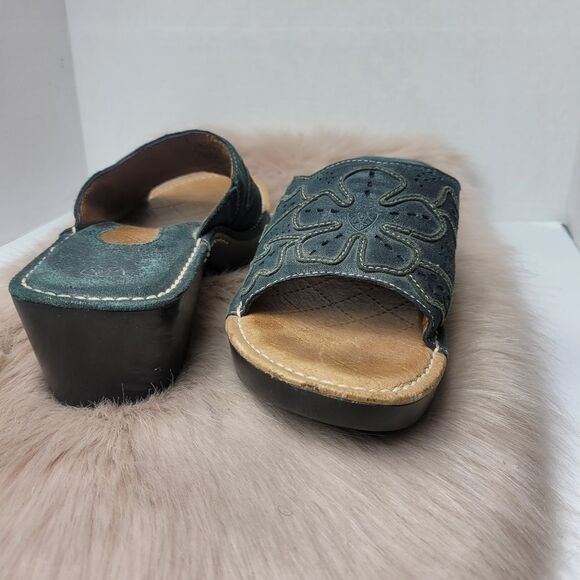 Ariat Floral Slide Sandals Black Style 22301 Womens Slip On Shoes Size 9.5 B - Picture 7 of 9